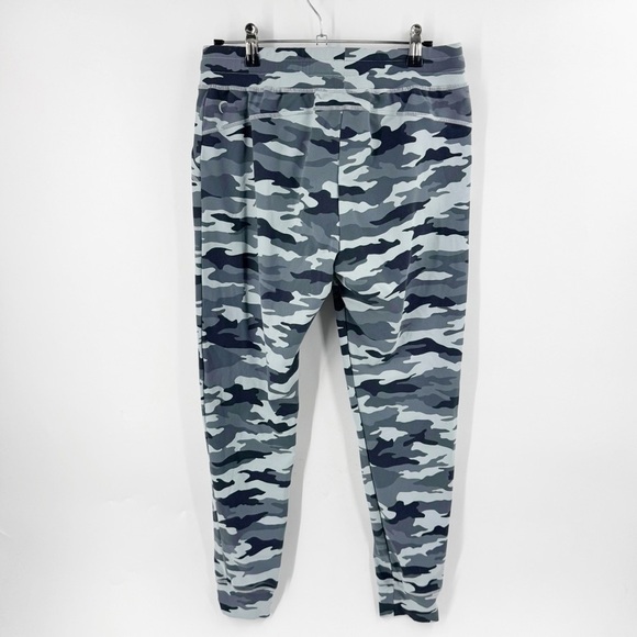 ✅ Zyia Gray Camo Unwind Jogger Size Medium Womens Joggers ATHLEISURE WORKOUT - Picture 1 of 7